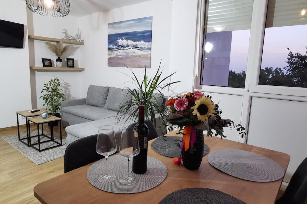 Apartman Liburna Rijeka Eksteriør billede